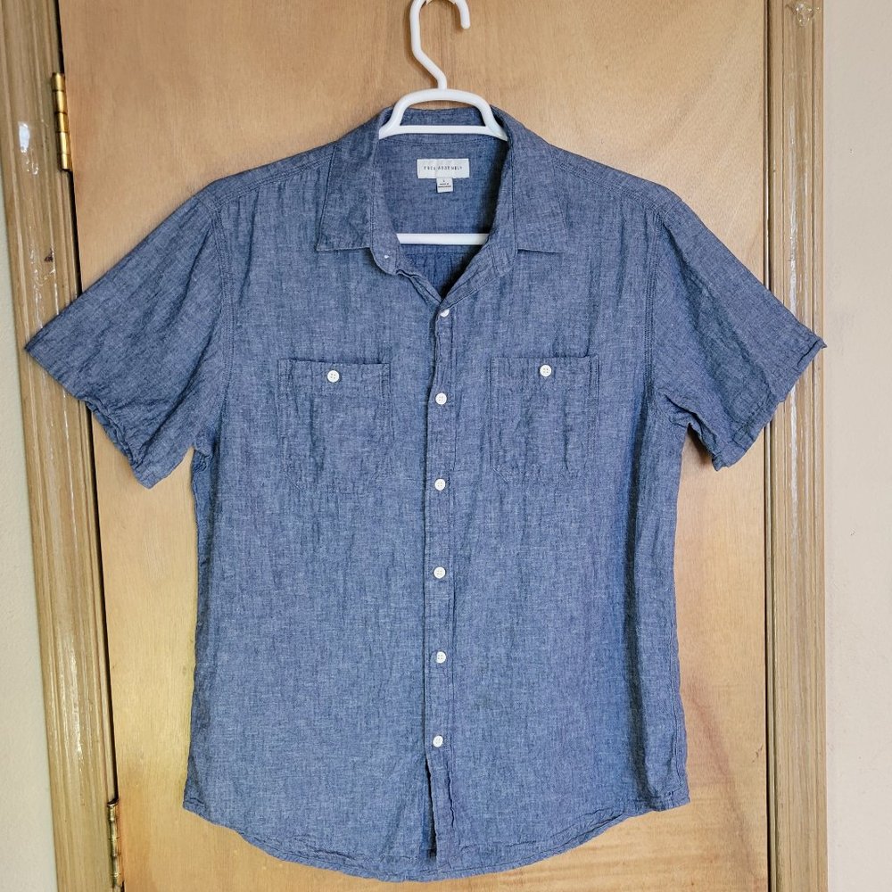 Free Assembly L Shirt Blue
